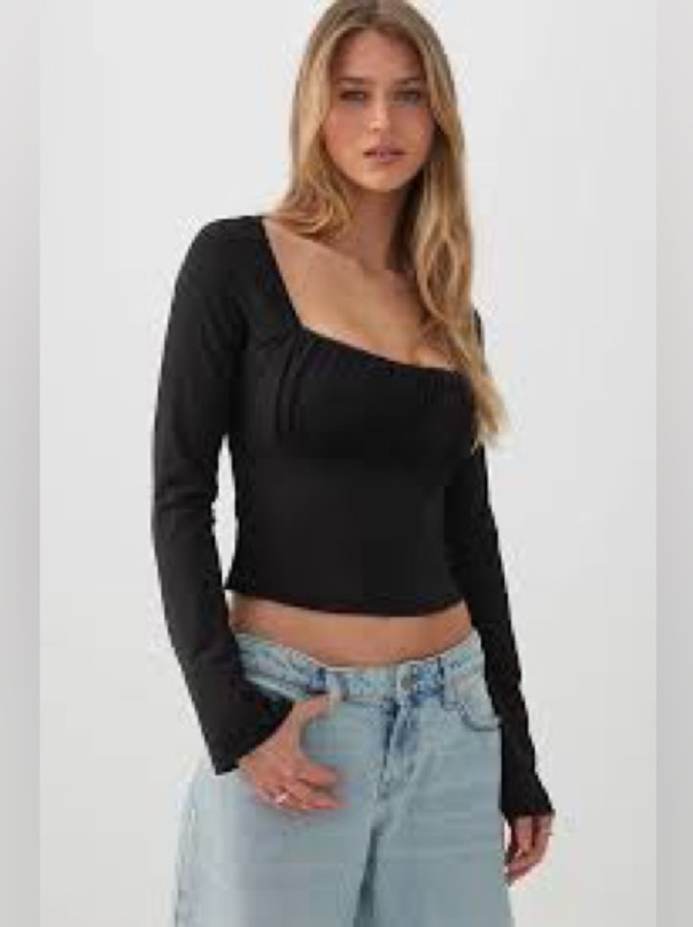 NWT Forever 21 Long Sleeve scrunchy bust top